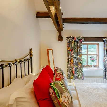 2 Bed In Ramsgill 89166 Casa vacanze *